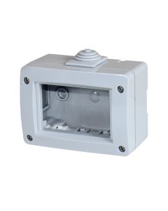 Kuti 3 module ABB Chiara Jashte Muri