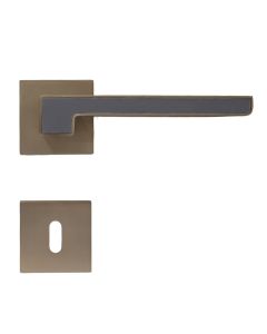 Door handles with square rosettes, for simple locks