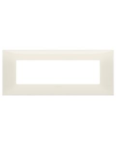 Cap 7M, beige UP, Neve, plastic.